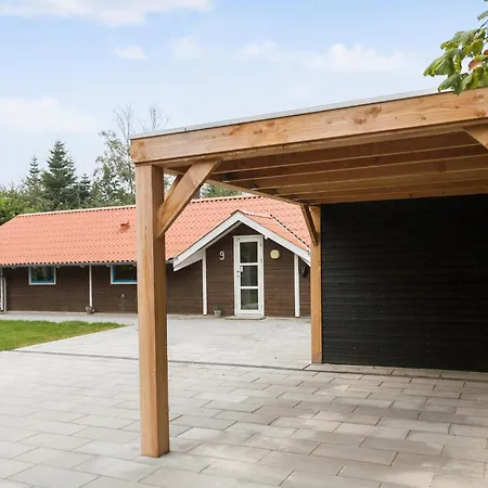 Härligt Hem I Ebeltoft Med Bastu Ebeltoft