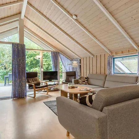 Beautiful In With Sauna Semesterbostad *