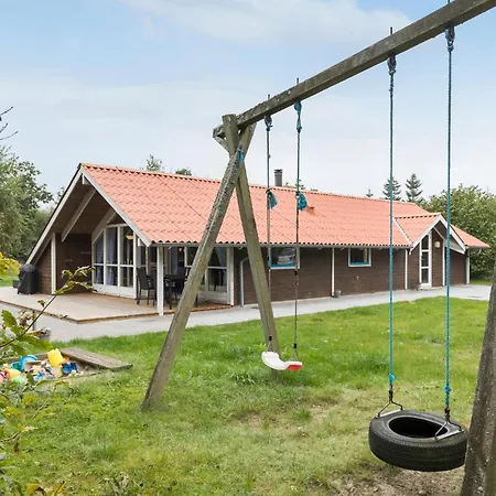 Härligt Hem I Ebeltoft Med Bastu *