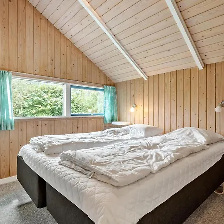 Härligt Hem I Ebeltoft Med Bastu